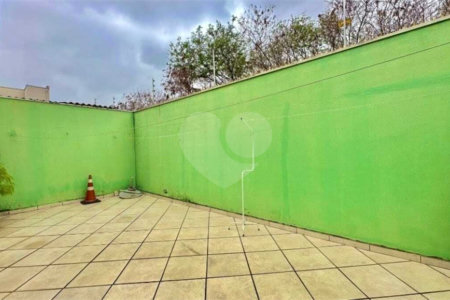 Casa à venda com 3 quartos, sendo 1 suíte, no condomínio San Siro, Jundiaí - SP