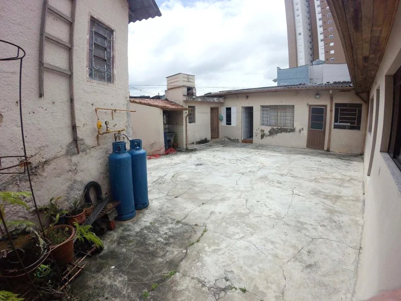 Casa de Vila à venda com 3 quartos em Vila Ipojuca, São Paulo, SP