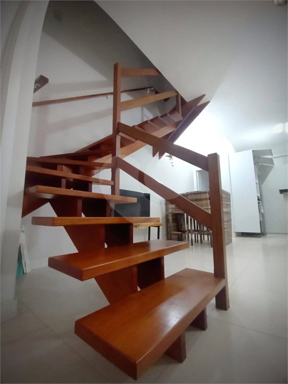 Casa à venda com 2 suítes em Jardim Adalgisa, Caraguatatuba, SP