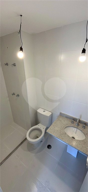 Apartamento à venda com 3 quartos, sendo 1 suíte, em Alto da Boa Vista, São Paulo, SP