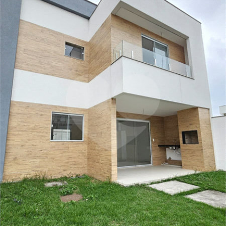 Casa à venda com 4 quartos, sendo 3 suítes, no condomínio Grand Park, Rio de Janeiro - RJ
