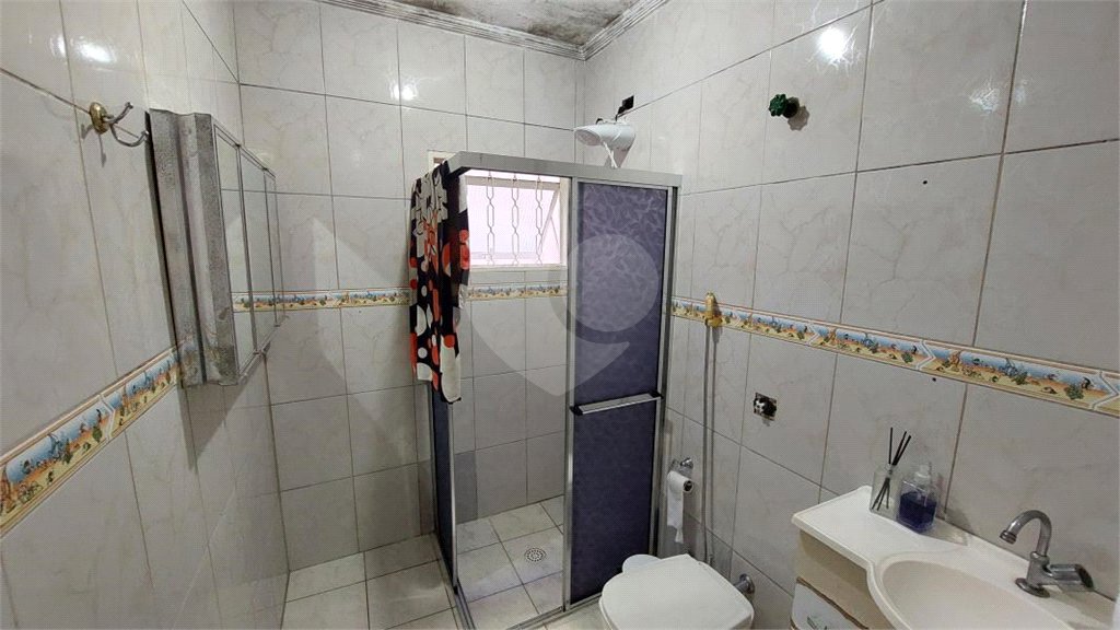 Casa à venda com 3 quartos, sendo 1 suíte,  em Vila Nivi, São Paulo, SP