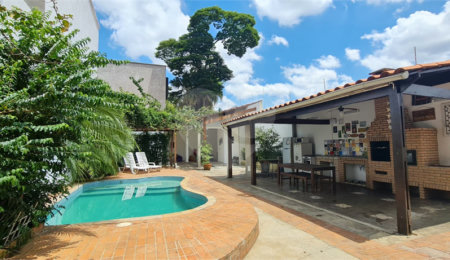 Sobrado à venda com 5 quartos, sendo 4 suítes,  em Brooklin Velho, São Paulo, SP