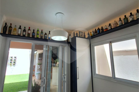 Casa à venda com 3 suítes no condomínio Residencial Villa Di Treviso, Vinhedo - SP