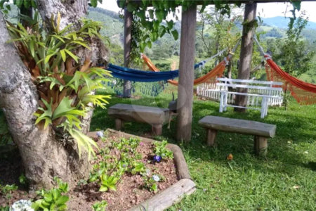 Sítio à venda com 6 quartos, sendo 5 suítes, em Dos Mimis, Piracaia, SP