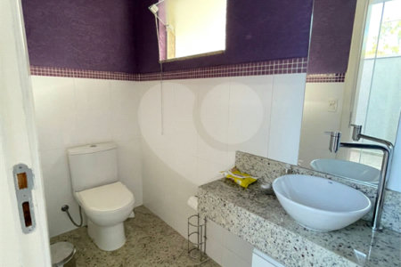 Casa à venda com 3 suítes em Jardim do Lago, Atibaia, SP