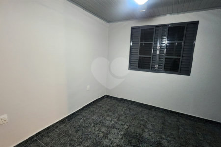 Casa à venda com 3 quartos em Vila Ramaciotti, Valinhos, SP