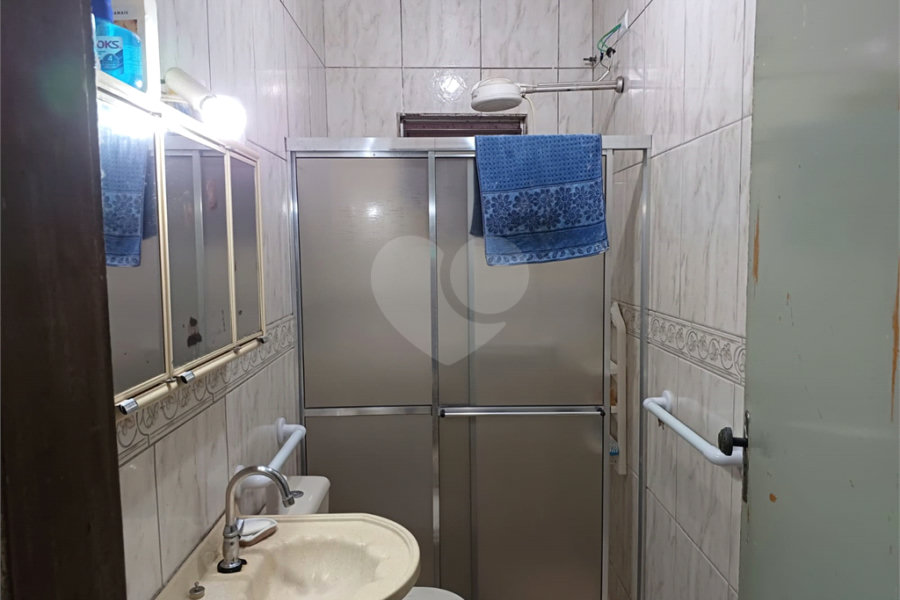 Sobrado à venda com 4 quartos, sendo 1 suíte, em Tremembé, São Paulo, SP