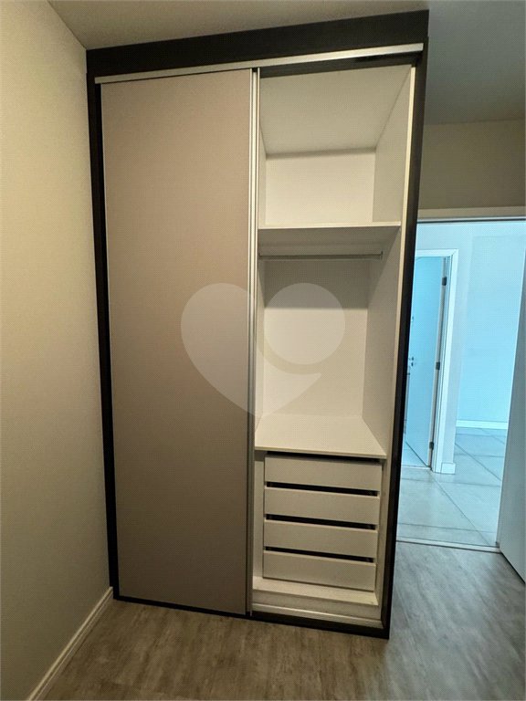 Apartamento à venda com 1 quarto em Barra Funda, São Paulo, SP