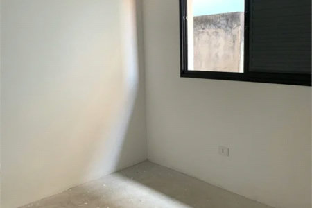 Casa à venda com 3 quartos, sendo 1 suíte, no condomínio Villa D'este, Cotia - SP