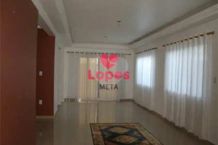 Casa à venda com 3 quartos, sendo 2 suítes, no condomínio Floradas Paratey, São José dos Campos - SP