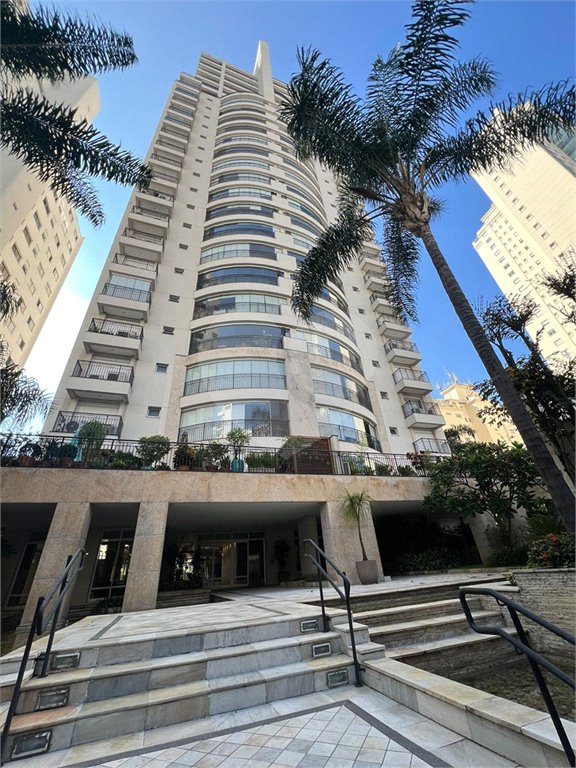 Apartamento à venda com 4 quartos, sendo 2 suítes,  em Brooklin Paulista, São Paulo, SP