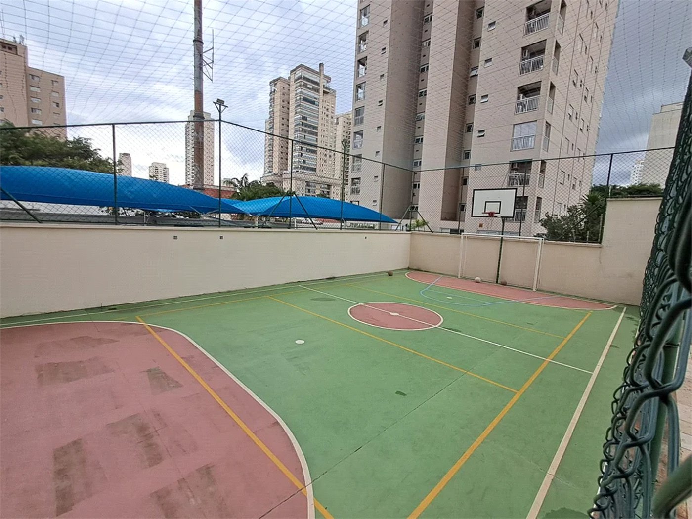 Apartamento à venda com 3 suítes em Vila Romana, São Paulo, SP