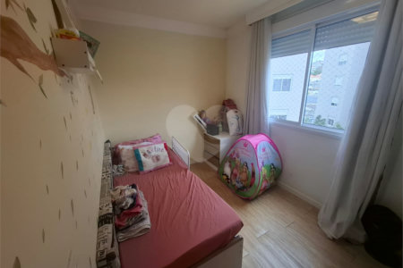 Apartamento à venda com 3 quartos, sendo 1 suíte,  em Jaguaré, São Paulo, SP