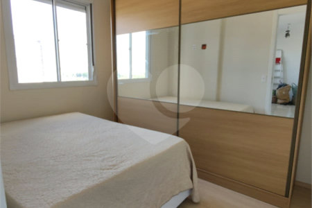 Apartamento à venda com 2 quartos em Santo Amaro, São Paulo, SP