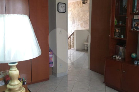 Casa à venda com 4 quartos, sendo 3 suítes, no condomínio São Joaquim, Vinhedo - SP