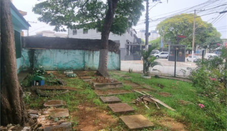Casa Térrea à venda com 3 quartos em Imirim, São Paulo, SP