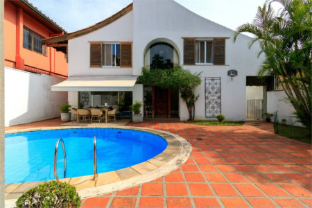 Casa à venda com 4 quartos, sendo 3 suítes, em Jardim Panorama, São Paulo, SP