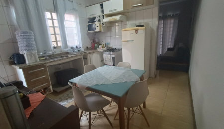 Casa à venda com 3 quartos em Taboão, São Roque, SP