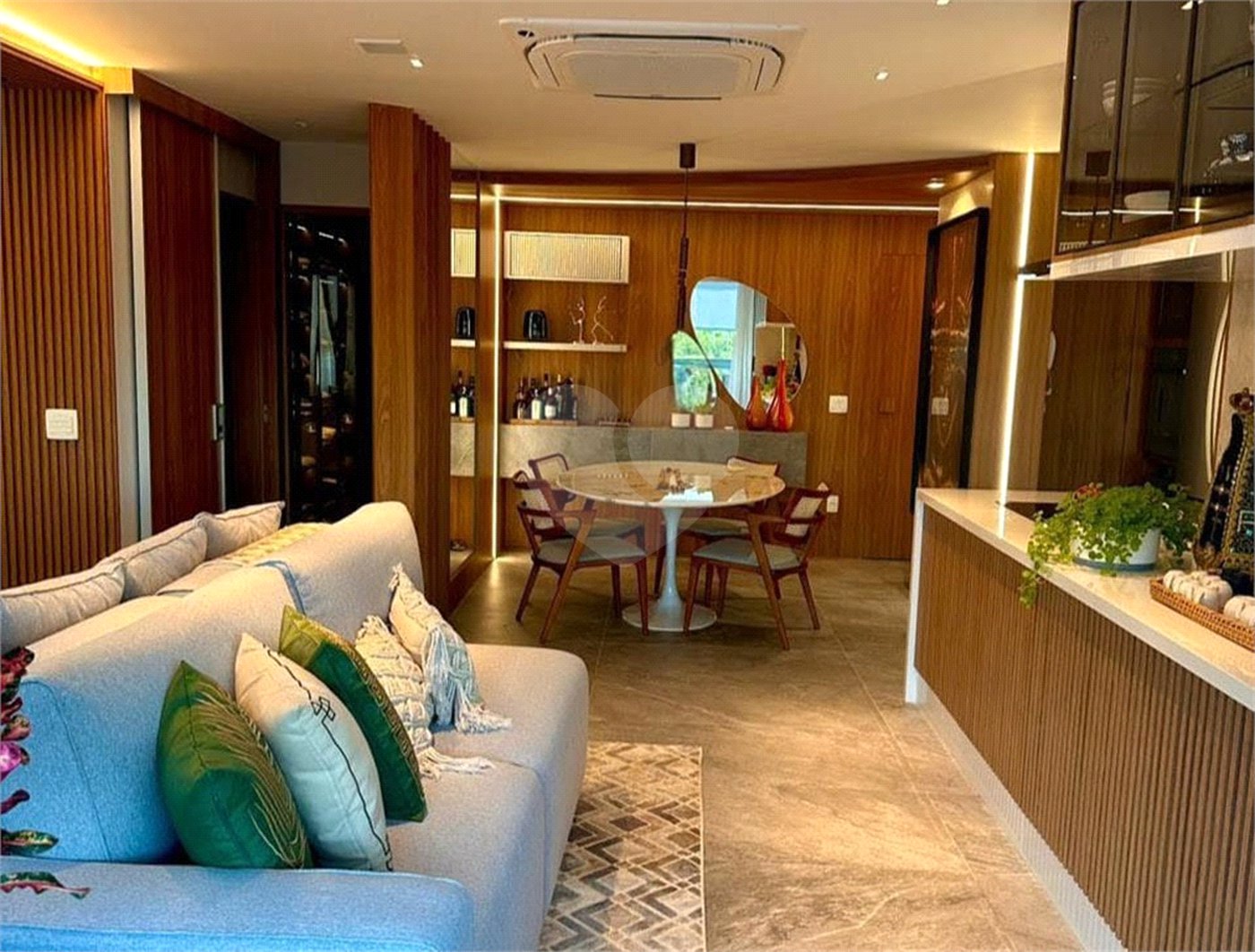 Apartamento à venda com 3 quartos, sendo 2 suítes, em Botafogo, Rio de Janeiro, RJ