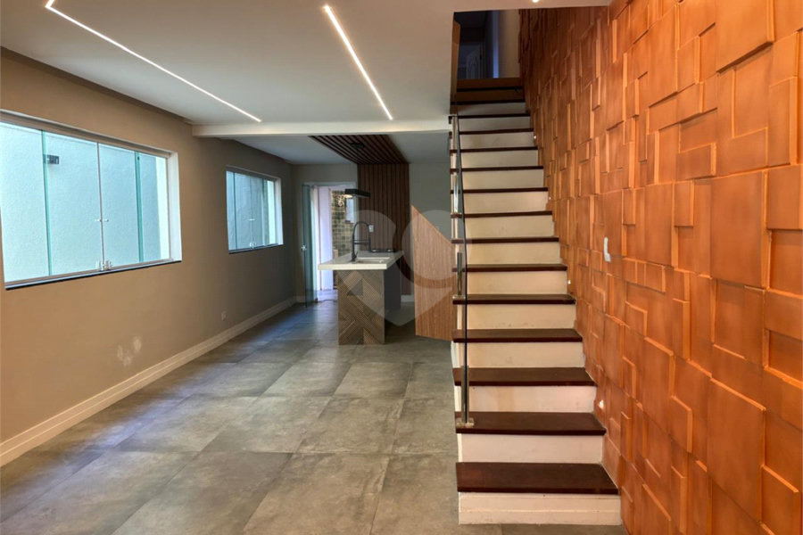 Sobrado à venda com 4 quartos, sendo 1 suíte,  em Casa Verde, São Paulo, SP