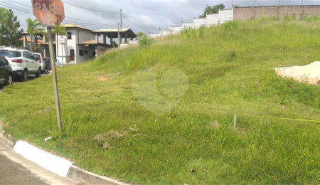 Terreno à venda no condomínio Terras de São Francisco, Vinhedo - SP