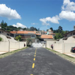 Casa para alugar com 3 suítes no condomínio Jardim Siriema, Atibaia - SP