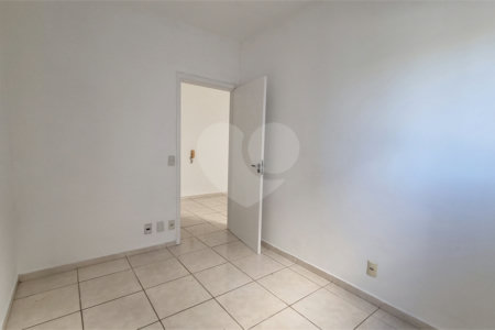 Apartamento à venda com 2 quartos em Jardim Antônio Cassillo, Votorantim, SP