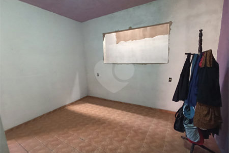 Casa à venda com 4 quartos, sendo 1 suíte, em Vila Belo Horizonte, Itapetininga, SP