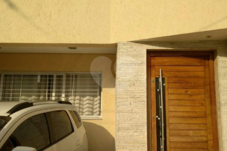 Casa à venda com 3 quartos, sendo 1 suíte,  em Santana, São Paulo, SP