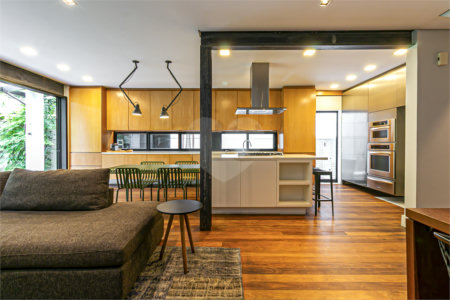 Casa à venda ou para alugar com 3 suítes no condomínio Palm Hill, São Paulo - SP