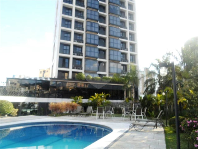 Flat à venda com 1 suíte em Santana, São Paulo, SP