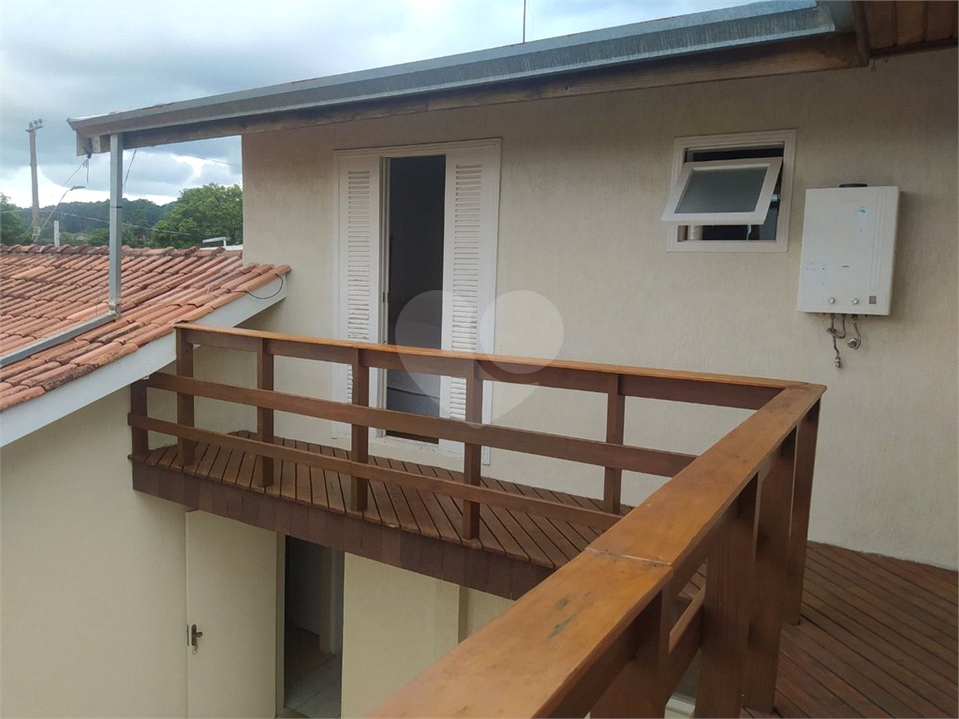 Casa à venda com 4 quartos, sendo 2 suítes, em Jardim Caparelli (mailasqui), São Roque, SP