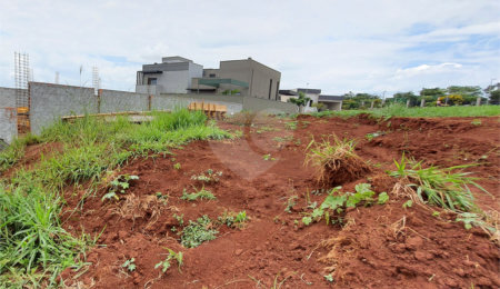 Terreno à venda no condomínio Alto da Boa Vista Cravinhos, Cravinhos - SP