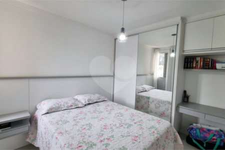 Apartamento à venda com 3 quartos, sendo 1 suíte, em Jardim Esmeralda, São Paulo, SP