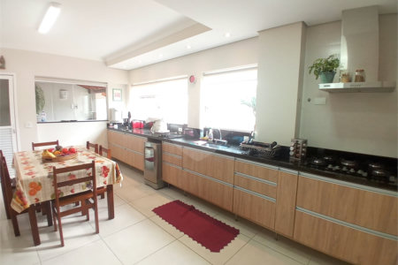 Casa Térrea à venda com 3 quartos, sendo 2 suítes, em Água Fria, São Paulo, SP