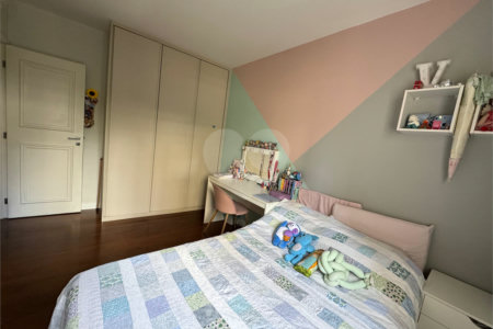 Apartamento à venda com 4 suítes em Vila Andrade, São Paulo, SP