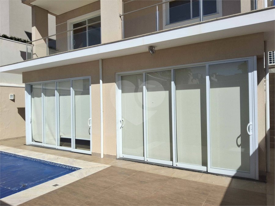 Casa à venda com 3 suítes no condomínio Portal do Jequitibá, Valinhos - SP