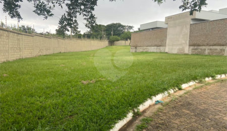 Terreno à venda em Condomínio Buona Vita, Araraquara, SP
