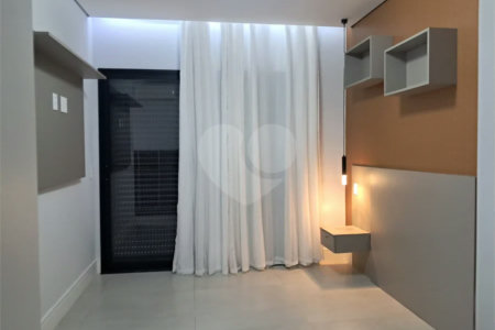Casa à venda com 3 quartos, sendo 2 suítes,  no condomínio Brisas Jundiaí, Jundiaí - SP