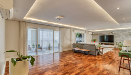 Apartamento à venda com 4 suítes em Alto da Boa Vista, São Paulo, SP