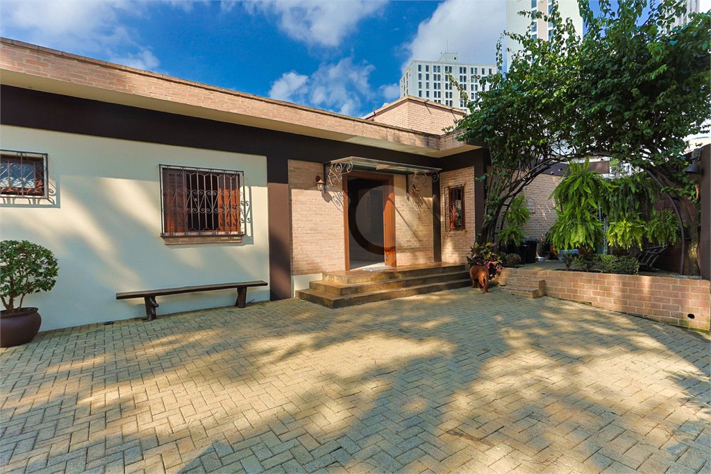 Casa Térrea à venda com 1 quarto em Jardim Marajoara, São Paulo, SP