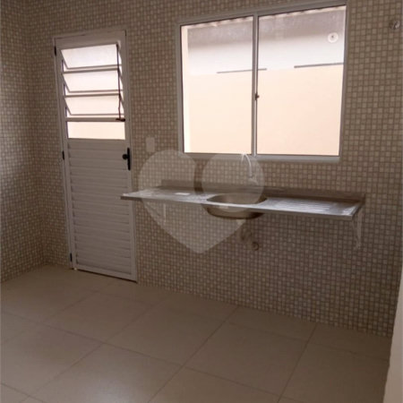 Casa à venda com 2 quartos, sendo 1 suíte, no Centro, Mairinque, SP
