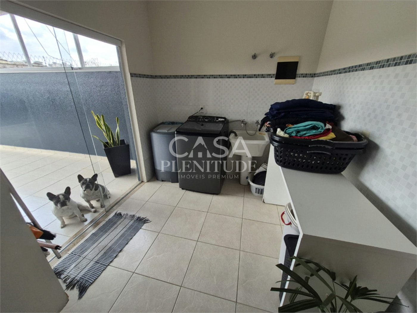 Casa em condomínio à venda com 3 quartos, sendo 1 suíte, em Loteamento Dinorá Rosa, Sorocaba, SP
