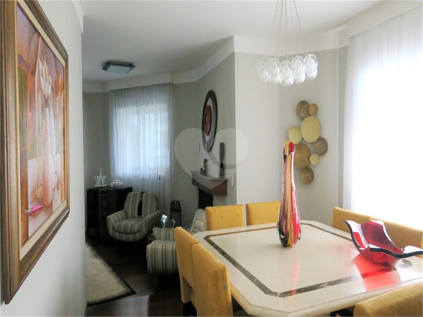 Apartamento à venda com 3 quartos, sendo 2 suítes, em Jardim Parque Morumbi, São Paulo, SP