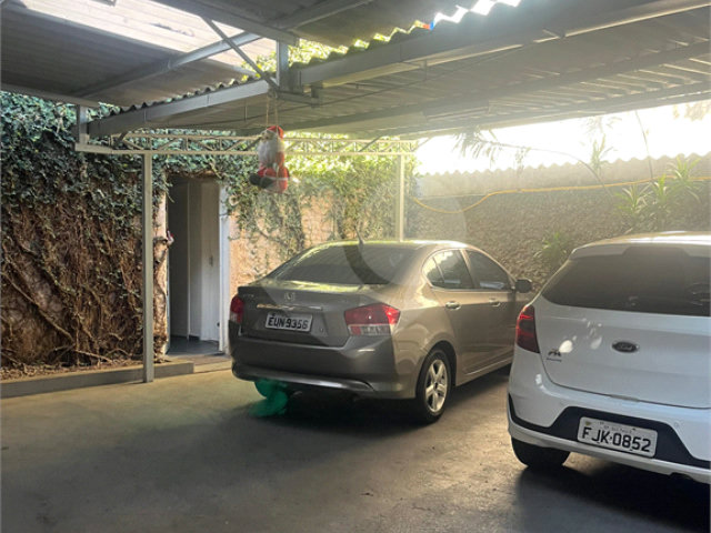 Sobrado à venda com 3 quartos, sendo 2 suítes, em Vila Romero, São Paulo, SP