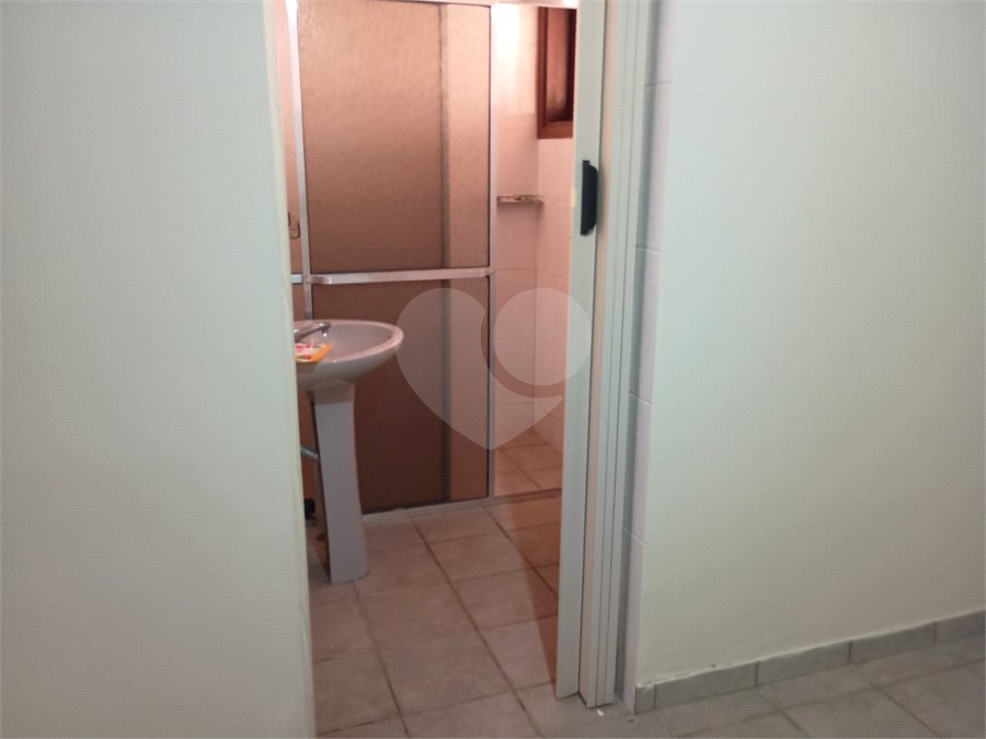 Casa para alugar com 4 quartos, sendo 2 suítes, no condomínio Estância Marambaia, Vinhedo - SP