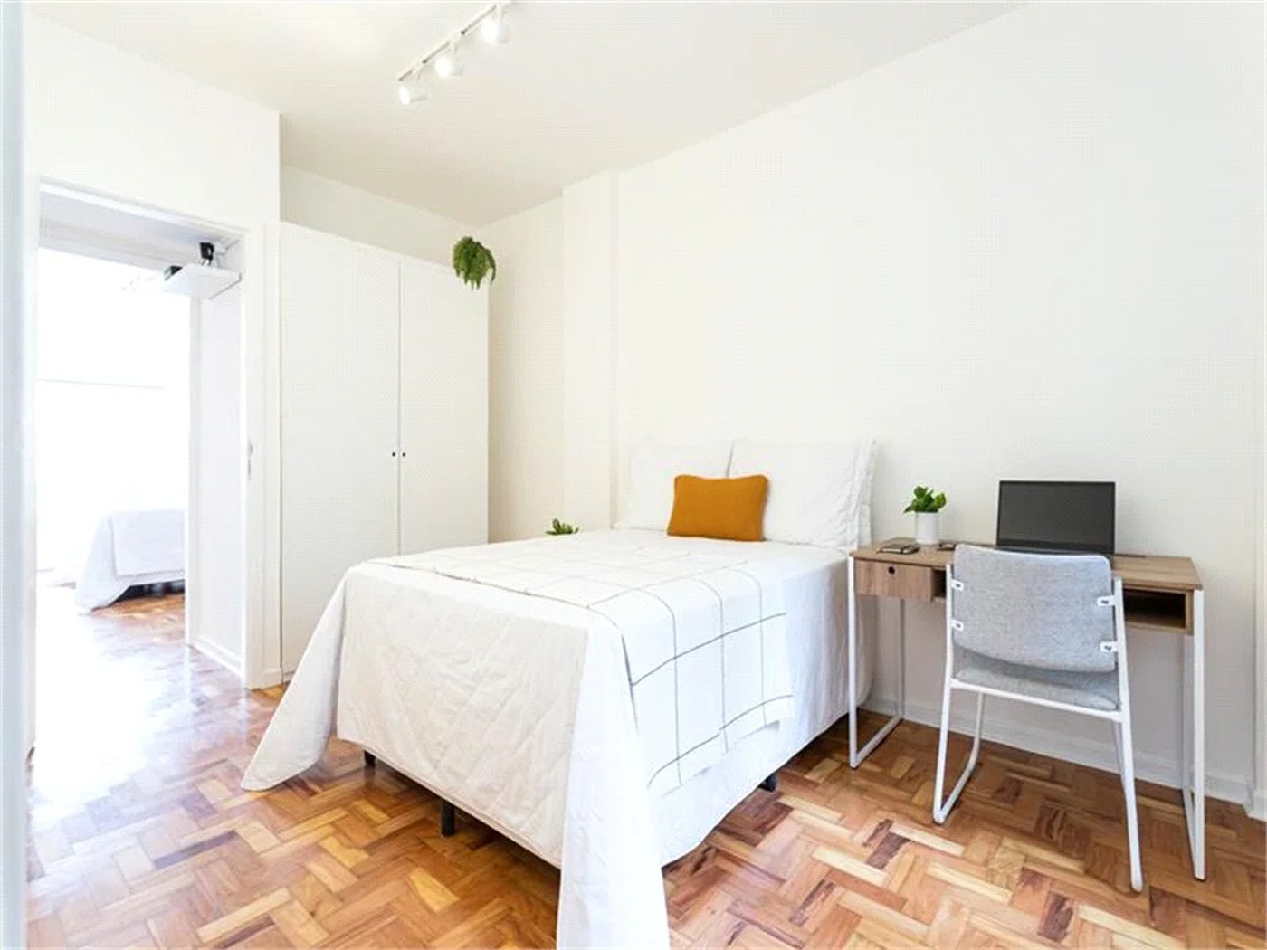 Apartamento à venda com 5 quartos, sendo 1 suíte, em Pinheiros, São Paulo, SP