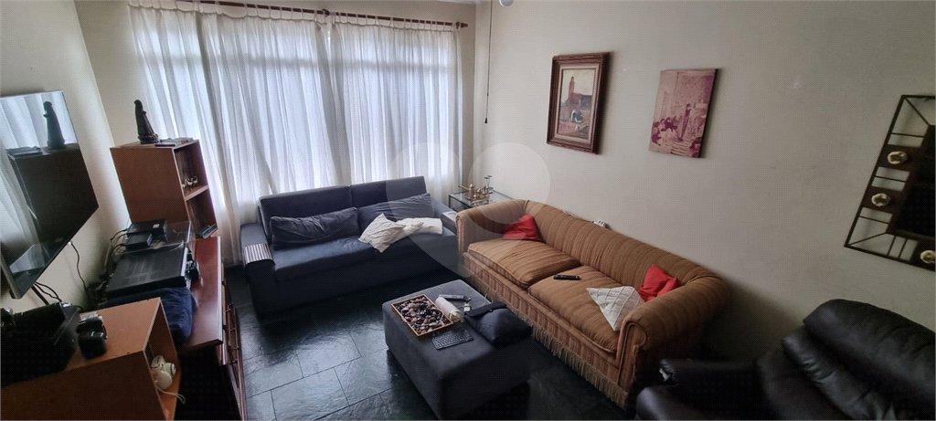 Sobrado à venda com 2 quartos em Tremembé, São Paulo, SP