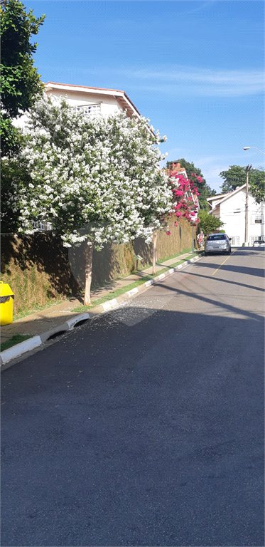 Casa à venda com 3 quartos, sendo 1 suíte, no condomínio Reserva das Flores - Casas, Guarulhos - SP